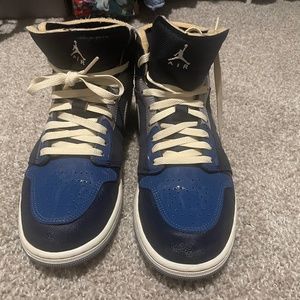 Men’s Size 10 Blue Jordan’s